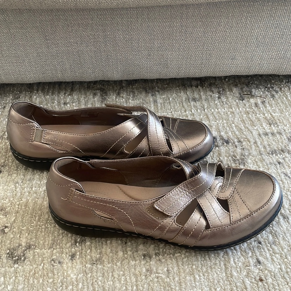 Clarks Metallic Flats
